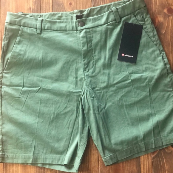 Lululemon Commission short Slim 9” - Picture 1 of 4